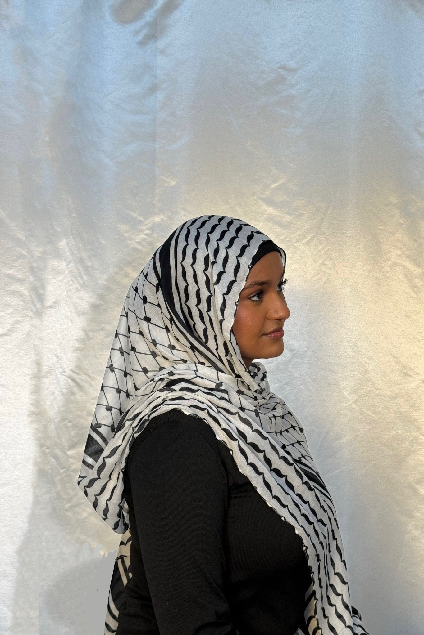 Black Keffiyeh Modal